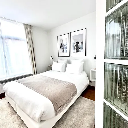 Apartment Wonderful In Sablon Brussels